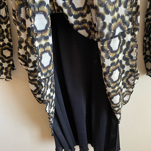 BCBG Maxazria flowy dress - Picture 3 of 13